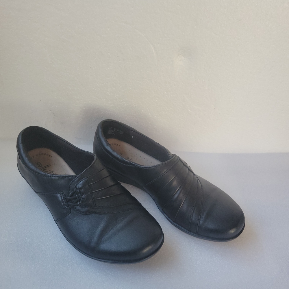 Clarks Black Leather Women's Loafers